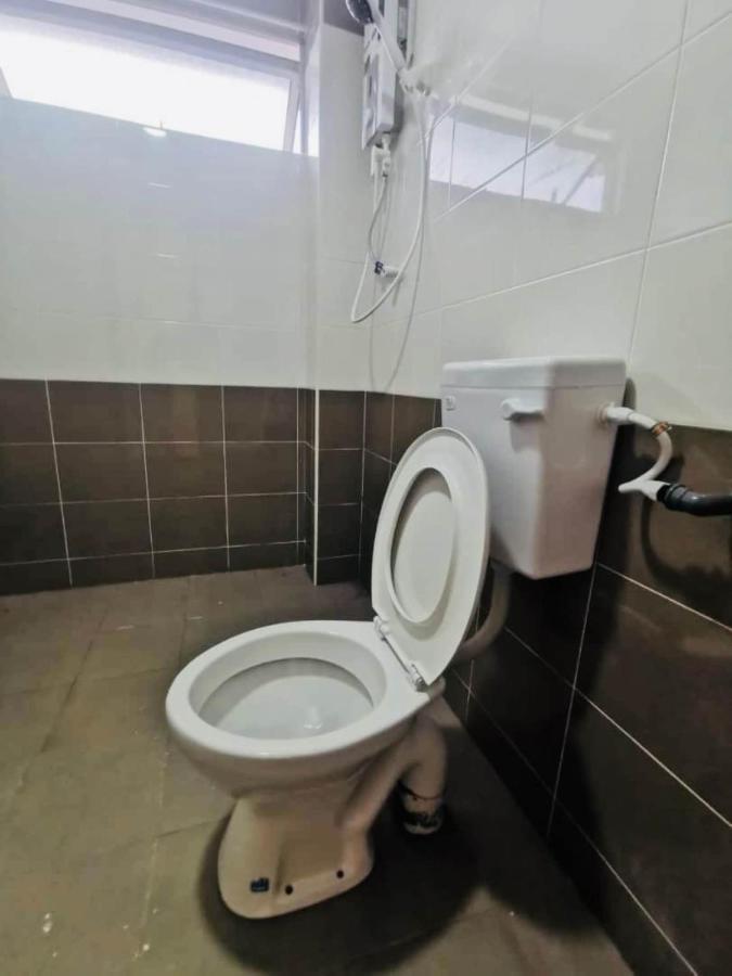 Oyo Homes 90524 D'J Pegaso Serom Homestay مُوار المظهر الخارجي الصورة